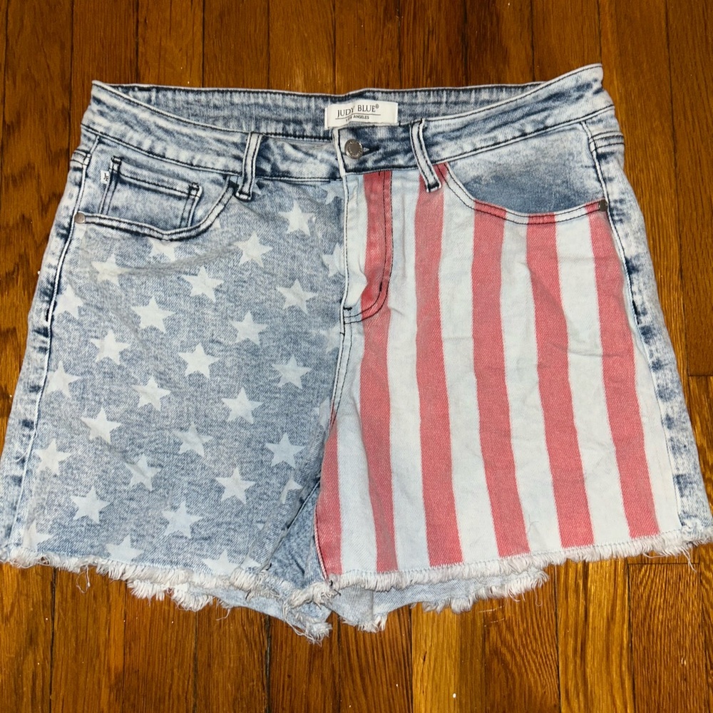 Judy Blue High Rise American Flag Shorts size 1XL